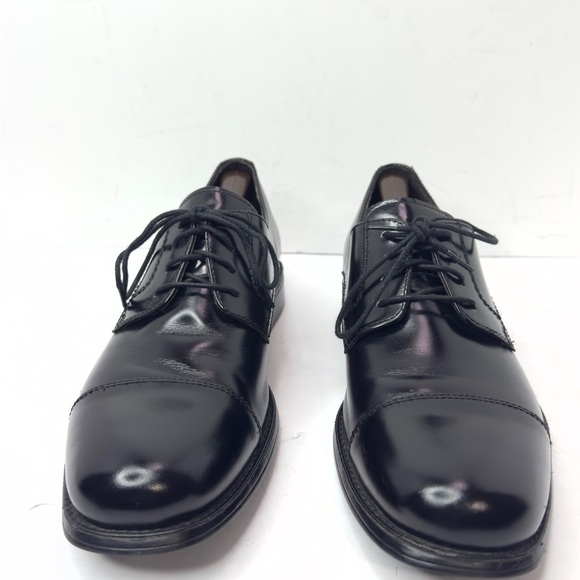 Mens Johnston And Johnston Black Leather Bradford Cap Dress Shoes 9.5M main image 10